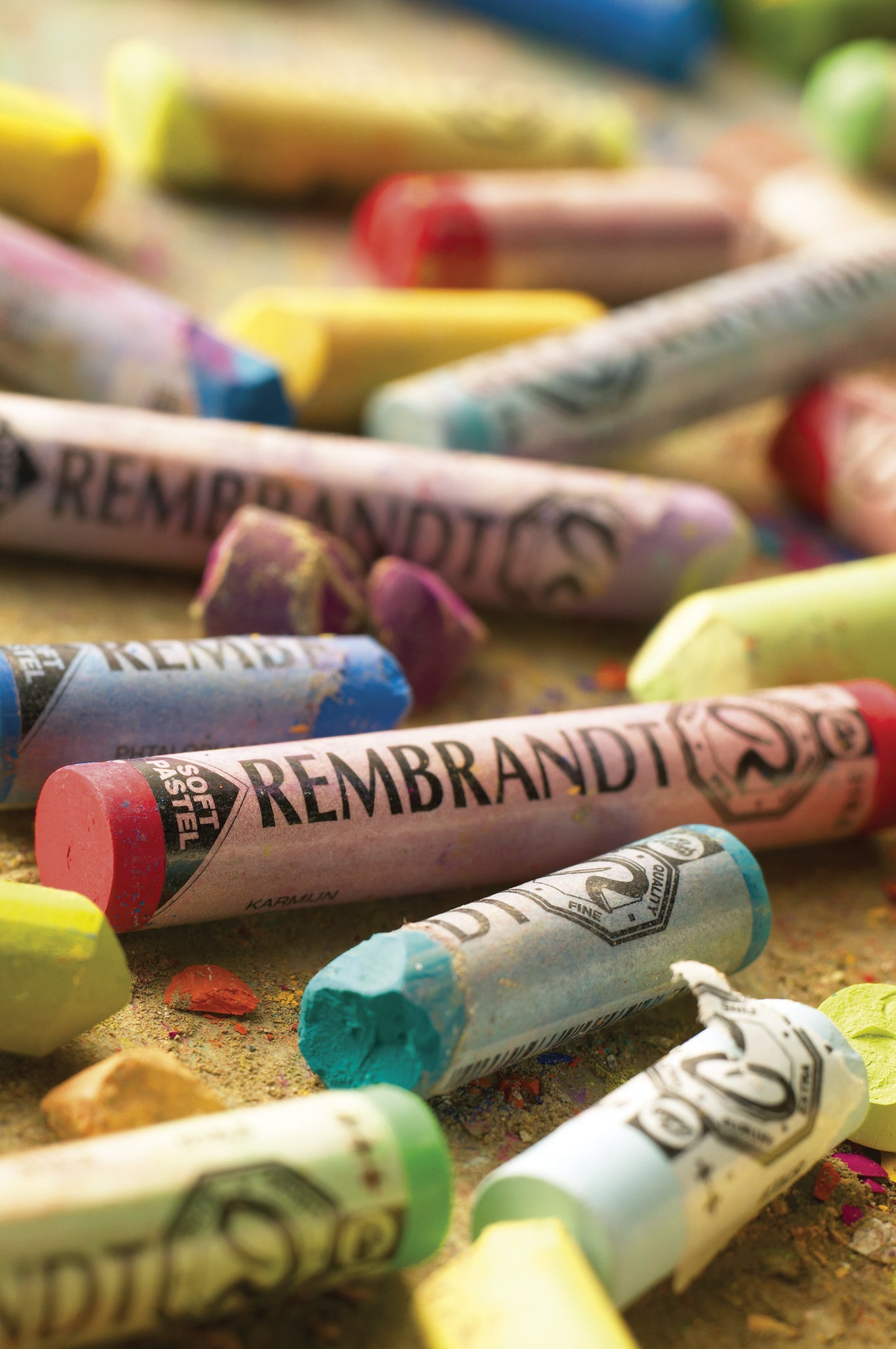  Rembrandt Soft Pastels 30 Stick Landscape Set